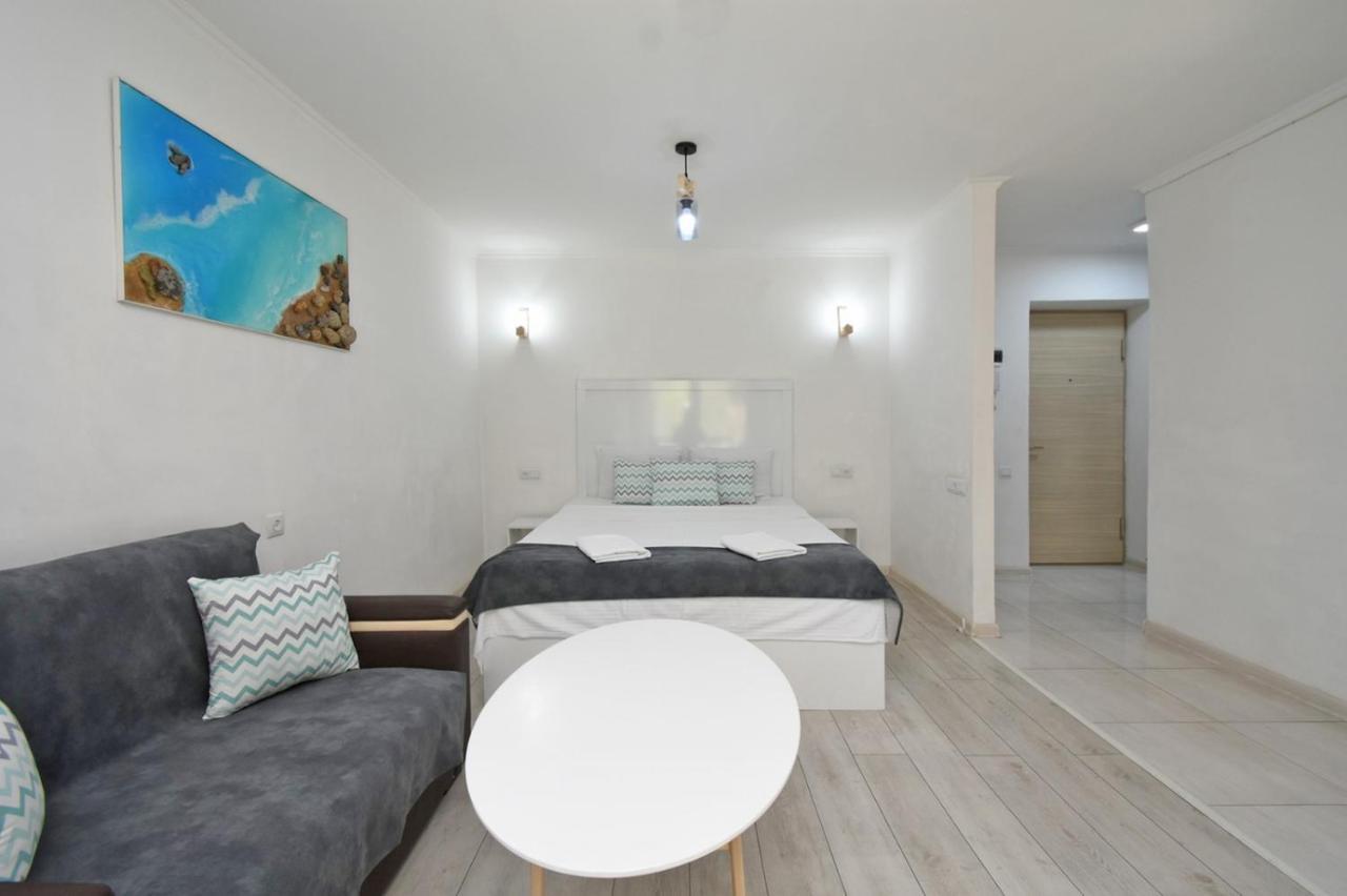 Cozy Apartment Near To The Metro H Kochar 19 Yerevan Luaran gambar