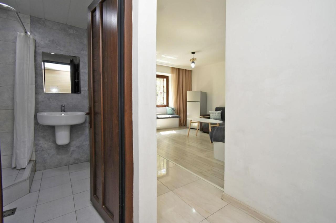 Cozy Apartment Near To The Metro H Kochar 19 Yerevan Luaran gambar